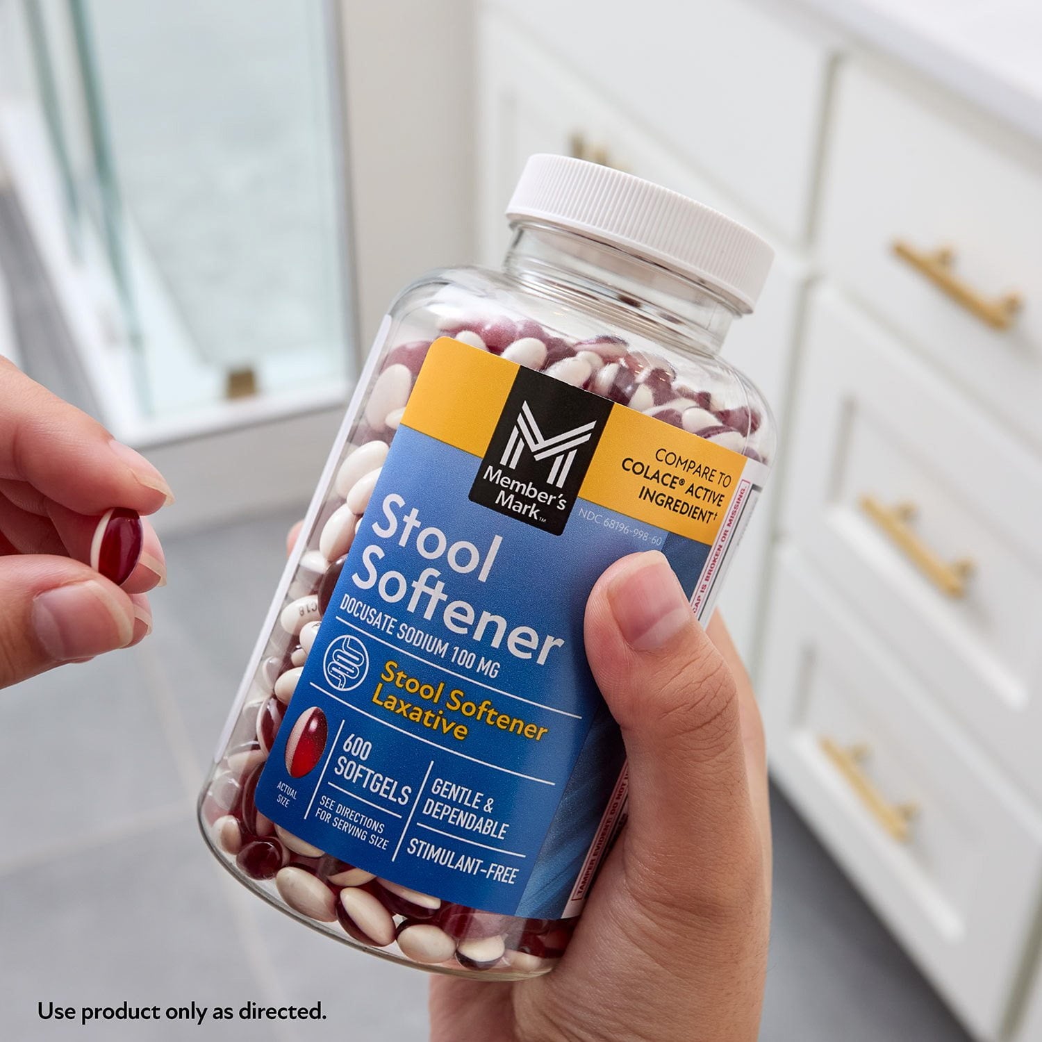 メンバーズマーク 便軟化剤ソフトジェル、ドキュセートナトリウム 100 mg、600 錠。