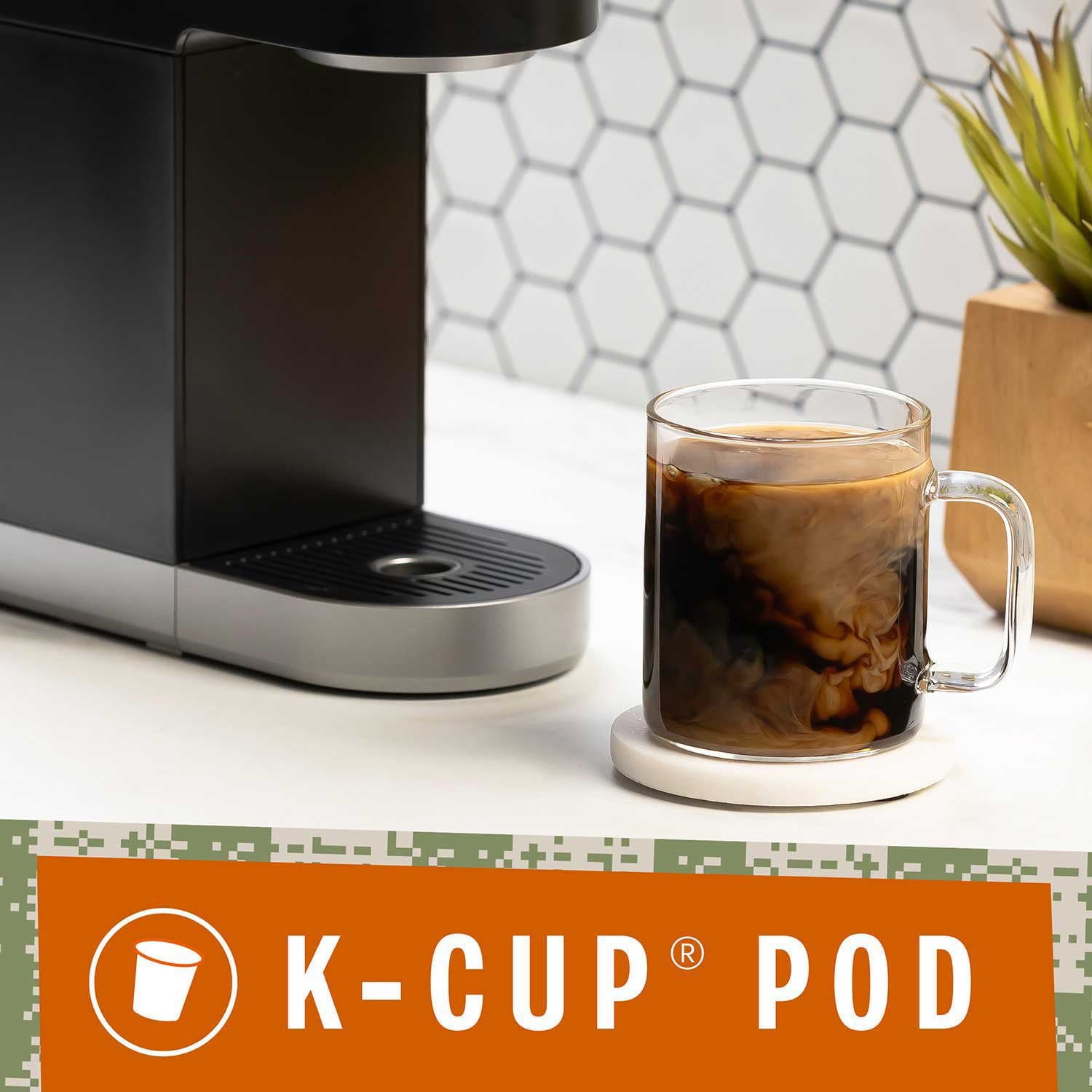 スターバックス K-Cup コーヒーポッド、秋のバラエティパック、64 個入り。