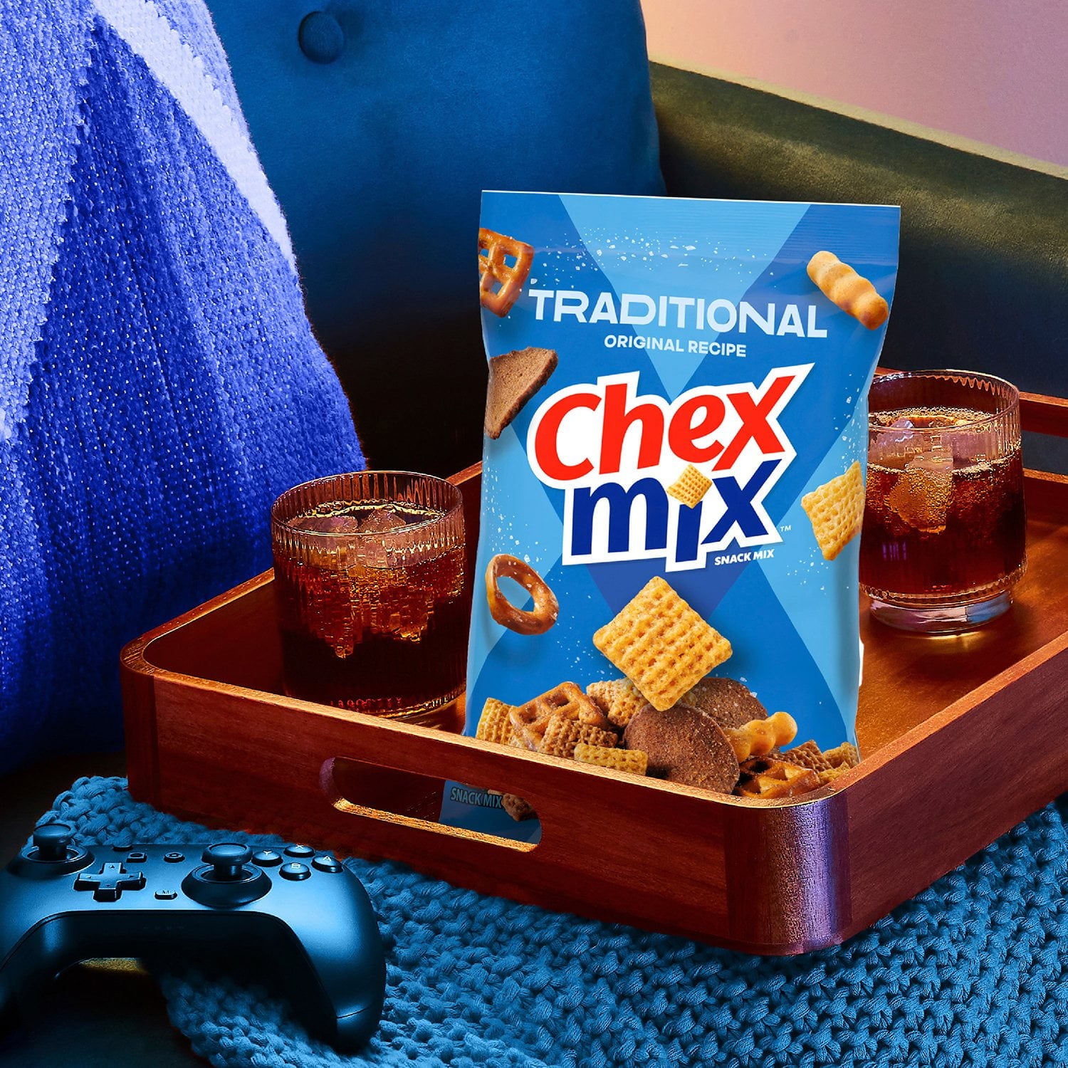 Chex Mix トラディショナル セイボリー スナック ミックス、40 オンス。