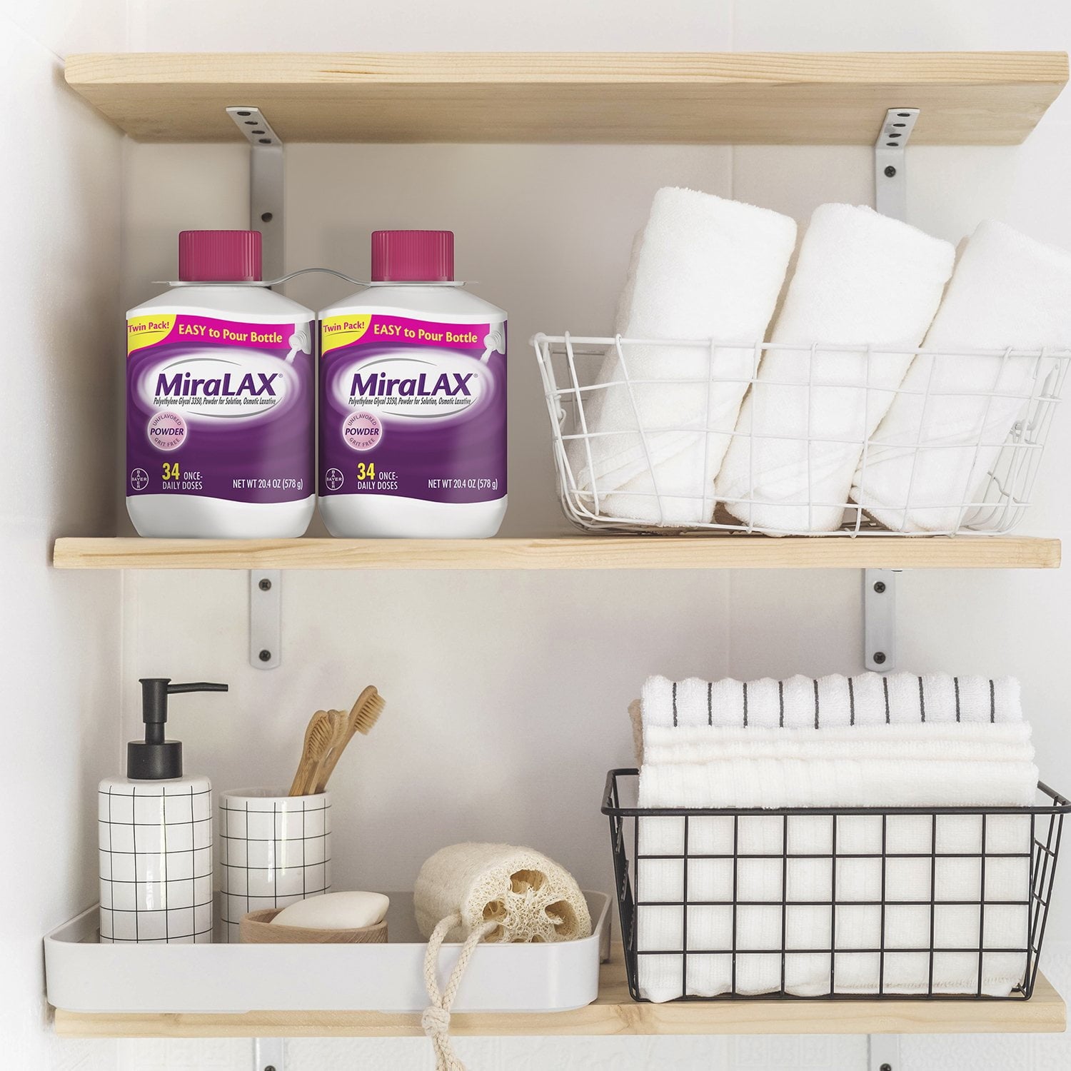 MiraLAX 優しい便秘解消下剤パウダー 34 回分、2 個入り。