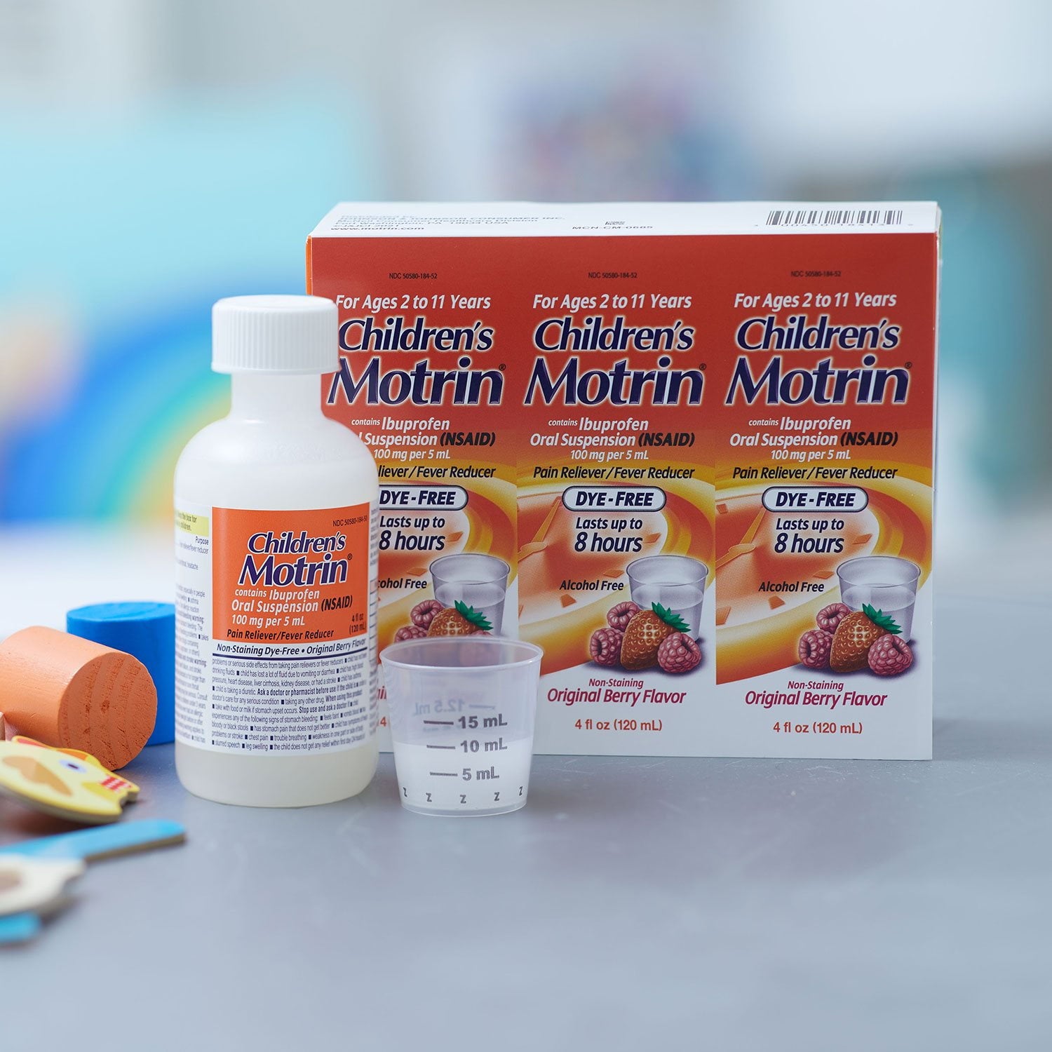 子供用モートリン鎮痛剤/解熱剤 NSAID、イブプロフェン 100 mg、オリジナルベリー 4 オンス、3 個パック