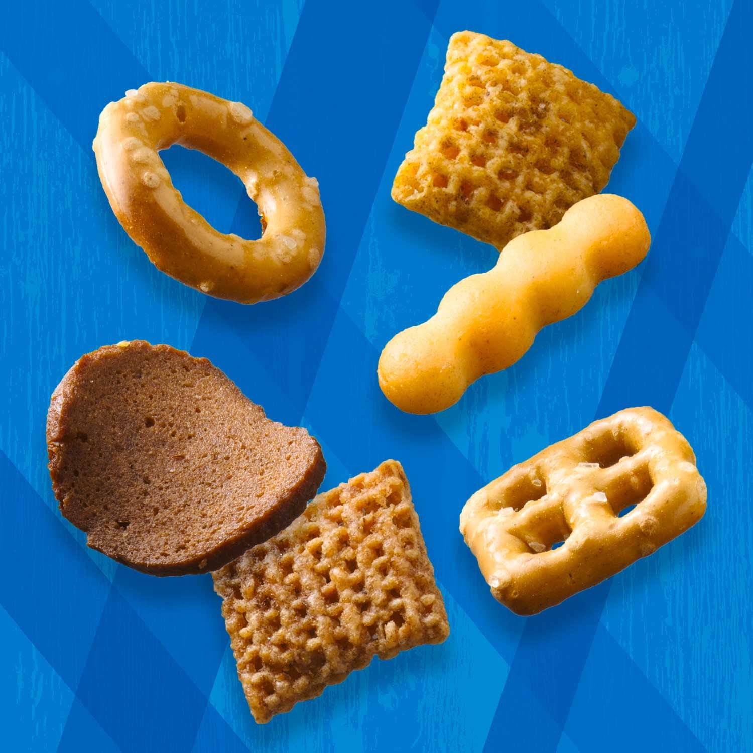 Chex Mix トラディショナル セイボリー スナック ミックス、1.75 オンス、42 個入り。