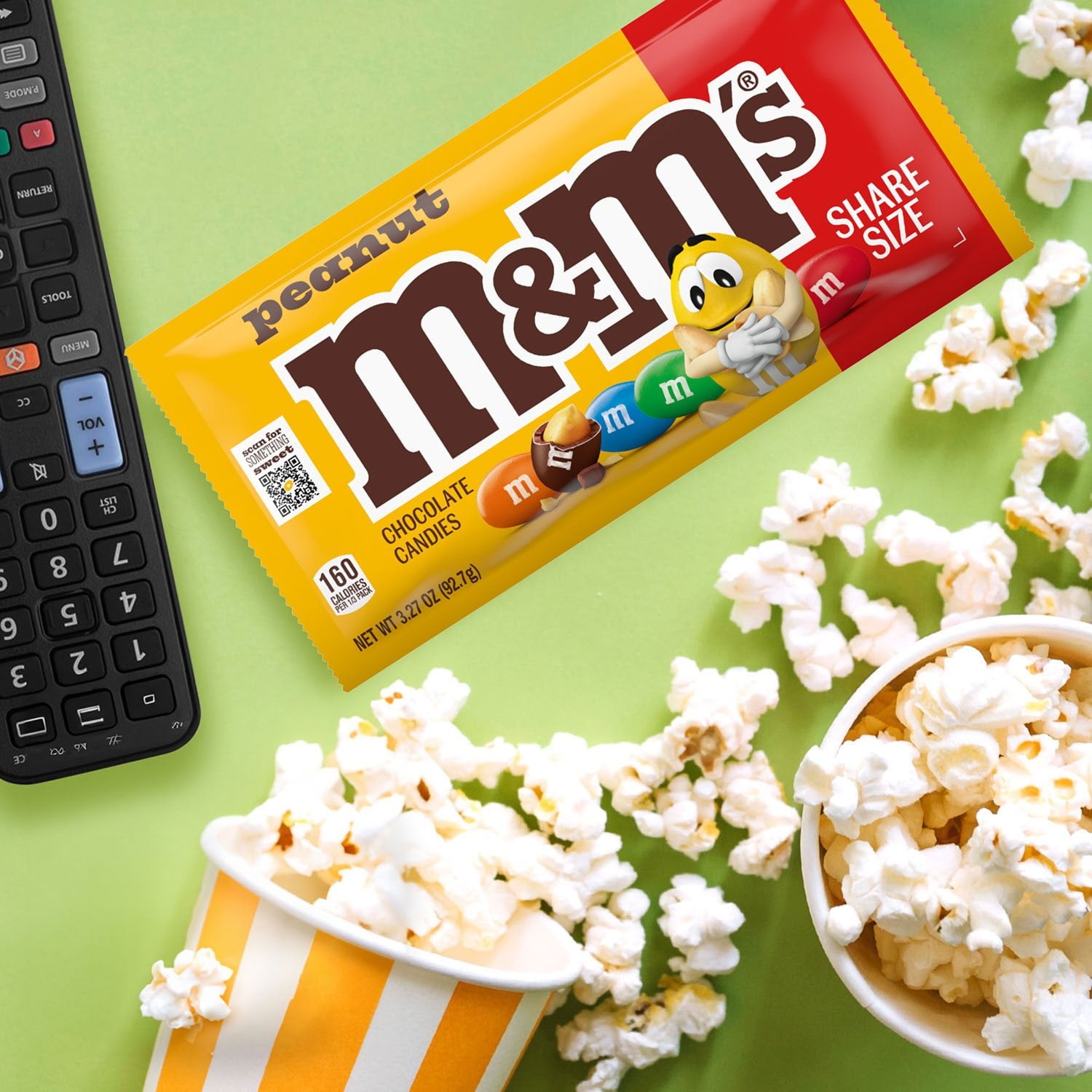 M&amp;M'S ピーナッツ ミルク チョコレート キャンディ、シェアサイズ、3.27 オンス、24 個入り。